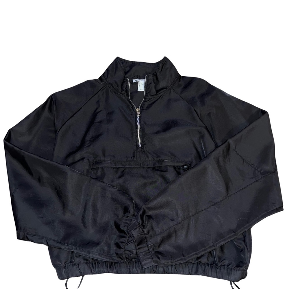Forever 21 Black Windbreaker, size Medium
